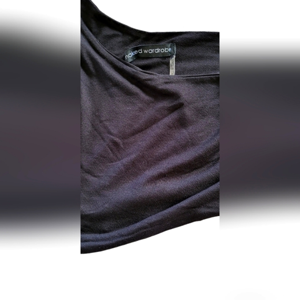 Naked wardrobe - Picture 2 of 2